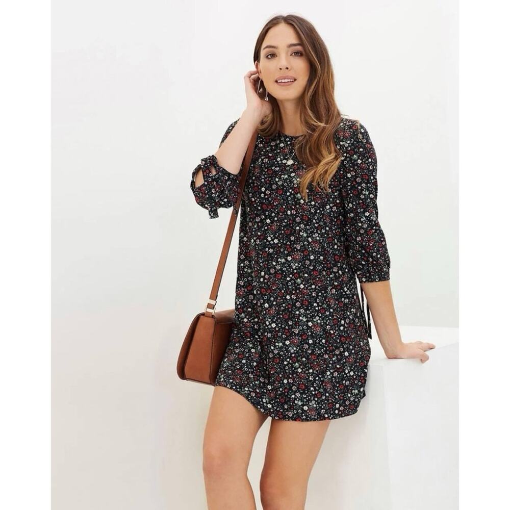 Mango MNG Velda Dress black red white daisy ditsy floral print tie 3/4 sleeves